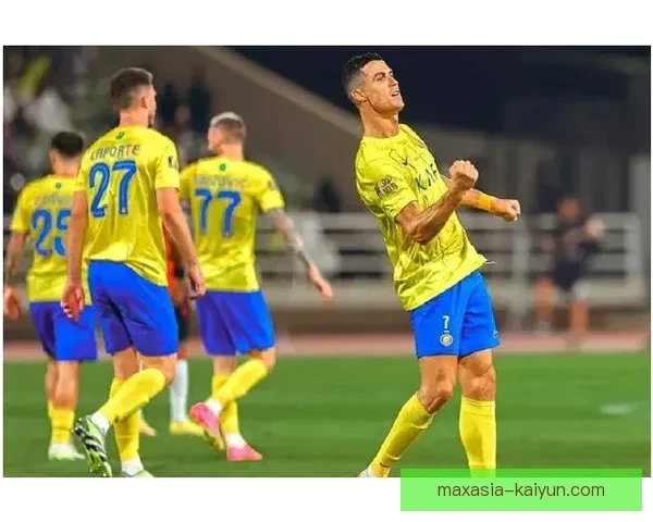 J1联赛金靴争夺激烈，众球星火热表现引发荣誉关注