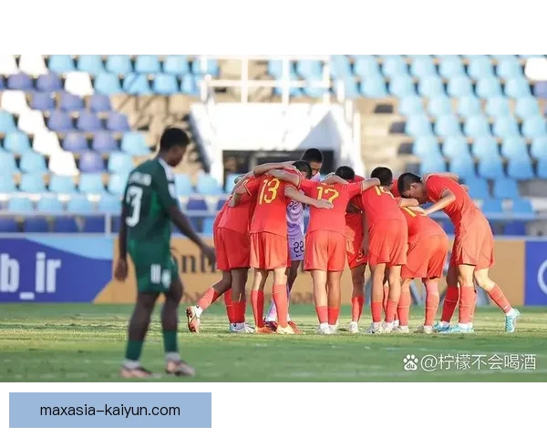 足球晋级之路圆满结束，各支球队表现突出，迈向新赛季挑战